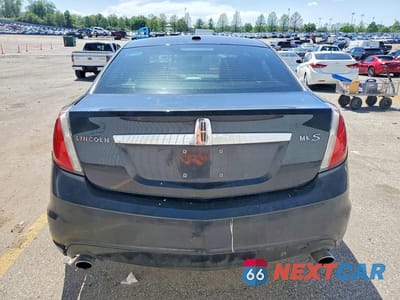 Zdjęcie 6 z 12 samochodu: 2011 LINCOLN MKS VIN:1LNHL9FTXBG610297 - miniatura
