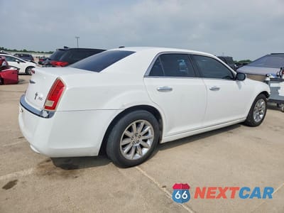 Trzecie zdjęcie samochodu z tyłu: 2012 CHRYSLER 300 LIMITED VIN:2C3CCACG1CH250404 - miniatura