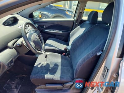 Zdjęcie 7 z 12 samochodu: 2008 TOYOTA YARIS S VIN:JTDBT903281251994 - miniatura