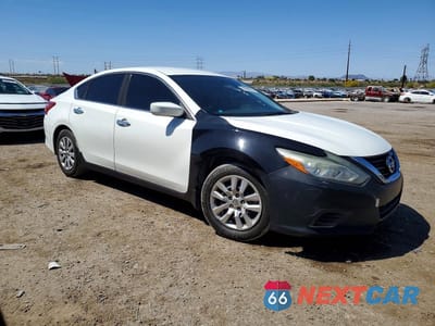 Czwarte zdjęcie samochodu z boku: 2017 NISSAN ALTIMA 2.5 S VIN:1N4AL3AP2HN341235 - miniatura