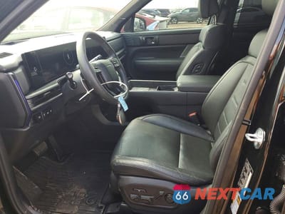 Zdjęcie 7 z 13 samochodu: 2025 HYUNDAI SANTA FE CALLIGRAPHY VIN:5NMP5DG16SH046229 - miniatura