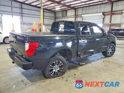 Trzecie zdjęcie samochodu z tyłu: 2021 NISSAN TITAN SV VIN:1N6AA1EFXMN526517 - miniatura