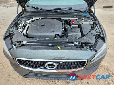 Zdjęcie 11 z 12 samochodu: 2020 VOLVO S60 T5 MOMENTUM VIN:7JR102FK5LG035803 - miniatura