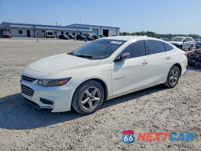 2017 CHEVROLET MALIBU LS 1G1ZB5ST8HF177144 - główne zdjęcie licytacji z USA - miniatura