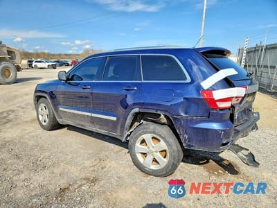 Drugie zdjęcie samochodu z przodu: 2012 JEEP GRAND CHEROKEE LAREDO VIN:1C4RJFAG7CC164917 - miniatura