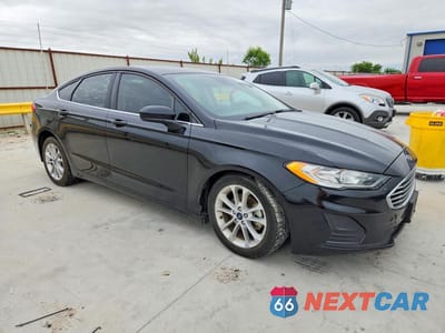 Czwarte zdjęcie samochodu z boku: 2020 FORD FUSION SE VIN:3FA6P0LU0LR167960 - miniatura