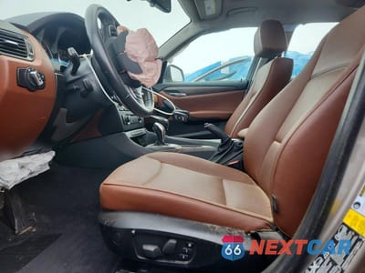 Zdjęcie 7 z 13 samochodu: 2014 BMW X1 XDRIVE28I VIN:WBAVL1C59EVY18845 - miniatura