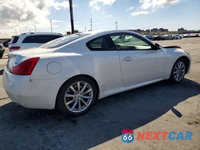 Trzecie zdjęcie samochodu z tyłu: 2015 INFINITI Q60 COUPE JOURNEY VIN:JN1CV6EK0FM870654 - miniatura