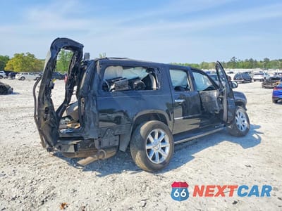 Trzecie zdjęcie samochodu z tyłu: 2013 GMC YUKON XL DENALI VIN:1GKS1MEF7DR377232 - miniatura