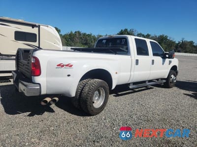 Trzecie zdjęcie samochodu z tyłu: 2008 FORD F350 SUPER DUTY VIN:1FTWW33R58EC26764 - miniatura
