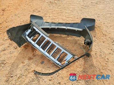 Zdjęcie 13 z 14 samochodu: 2013 JEEP GRAND CHEROKEE LAREDO VIN:1C4RJFAG3DC636354 - miniatura