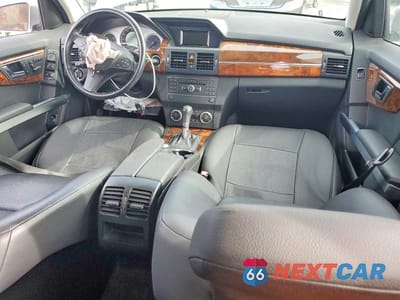 Zdjęcie 8 z 12 samochodu: 2012 MERCEDES-BENZ GLK 350 VIN:WDCGG5GB4CF890626 - miniatura