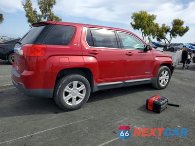 Trzecie zdjęcie samochodu z tyłu: 2015 GMC TERRAIN SLE VIN:2GKALMEK7F6256041 - miniatura