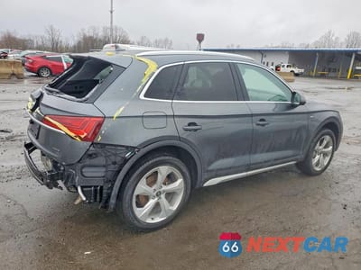 Trzecie zdjęcie samochodu z tyłu: 2023 AUDI Q5 PREMIUM PLUS 45 VIN:WA1EAAFY9P2152213 - miniatura