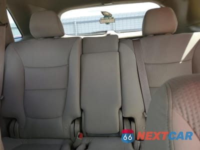 Zdjęcie 10 z 13 samochodu: 2011 KIA SORENTO LX VIN:5XYKTCA15BG014613 - miniatura