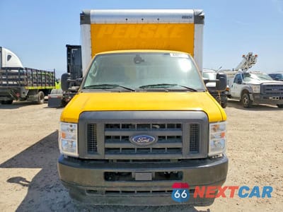 Piąte zdjęcie samochodu w środku: 2022 FORD E350 BOX TRUCK VIN:1FDWE3FN4NDC11715 - miniatura