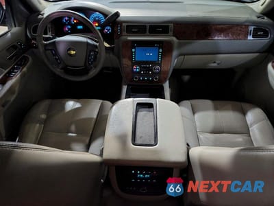 Zdjęcie 8 z 13 samochodu: 2007 CHEVROLET SUBURBAN K1500 VIN:3GNFK16337G111151 - miniatura