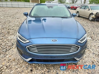 Piąte zdjęcie samochodu w środku: 2019 FORD FUSION SEL VIN:3FA6P0MU5KR147684 - miniatura