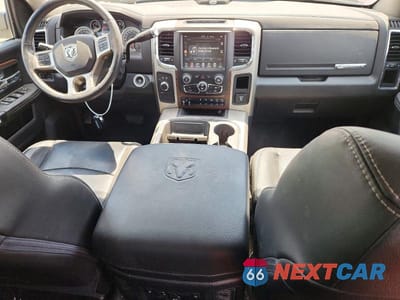 Zdjęcie 8 z 12 samochodu: 2016 RAM 2500 LARAMIE VIN:3C6UR5FL2GG253081 - miniatura
