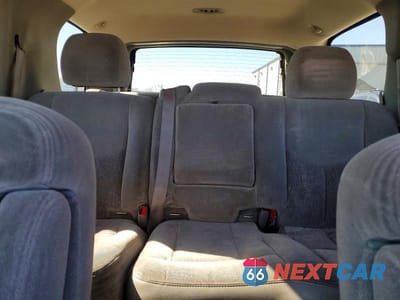Zdjęcie 10 z 14 samochodu: 2003 CHEVROLET TAHOE C1500 VIN:1GNEC13ZX3J274129 - miniatura