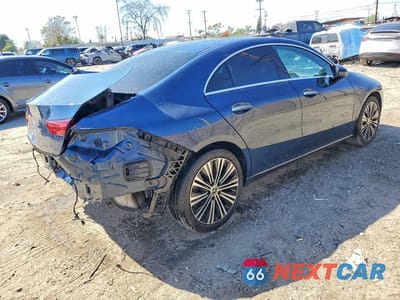 Trzecie zdjęcie samochodu z tyłu: 2021 MERCEDES-BENZ CLA 250 VIN:W1K5J4GB4MN163203 - miniatura