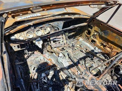 Zdjęcie 8 z 12 samochodu: 1974 JENSEN HEALY VIN:18054 - miniatura