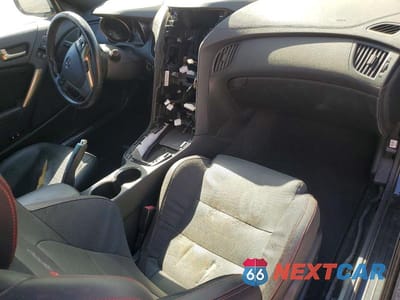 Zdjęcie 8 z 12 samochodu: 2016 HYUNDAI GENESIS COUPE 3.8 R-SPEC VIN:KMHHU6KJ9GU134097 - miniatura