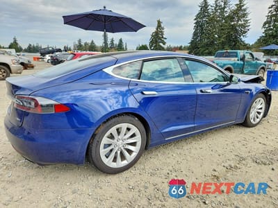 Trzecie zdjęcie samochodu z tyłu: 2016 TESLA MODEL S VIN:5YJSA1E27GF175864 - miniatura