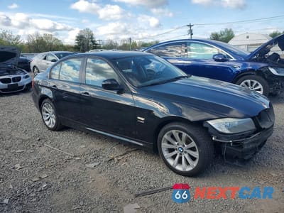 Czwarte zdjęcie samochodu z boku: 2011 BMW 328 XI SULEV VIN:WBAPK5C51BF125440 - miniatura