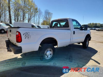 Trzecie zdjęcie samochodu z tyłu: 2012 FORD F250 SUPER DUTY VIN:1FTBF2B67CEA94907 - miniatura
