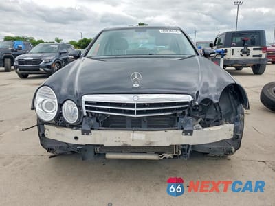 Piąte zdjęcie samochodu w środku: 2009 MERCEDES-BENZ E 350 VIN:WDBUF56X79B383629 - miniatura