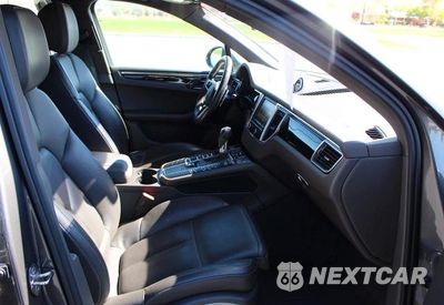 Piąte zdjęcie samochodu w środku: 2015 PORSCHE MACAN S VIN:WP1AB2A54FLB68489 - miniatura