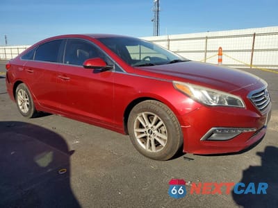 Czwarte zdjęcie samochodu z boku: 2015 HYUNDAI SONATA SE VIN:5NPE24AF2FH116256 - miniatura