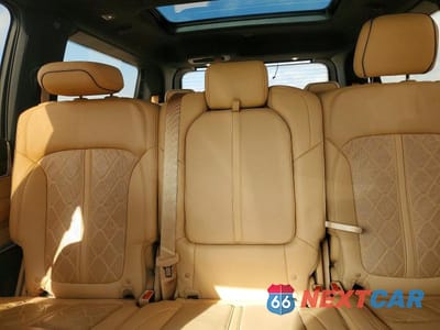 Zdjęcie 10 z 14 samochodu: 2023 JEEP GRAND WAGONEER SERIES III VIN:1C4SJVGPXPS531629 - miniatura