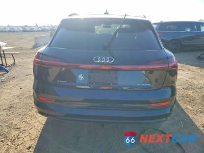 Zdjęcie 6 z 12 samochodu: 2021 AUDI E-TRON PRESTIGE VIN:WA1VAAGEXMB006726 - miniatura