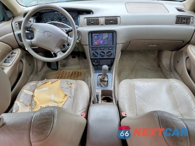 Zdjęcie 8 z 11 samochodu: 2001 TOYOTA CAMRY LE V6 VIN:4T1BF22K31U131558 - miniatura