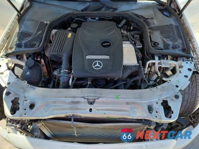 Zdjęcie 11 z 13 samochodu: 2016 MERCEDES-BENZ C 300 VIN:55SWF4JB7GU170382 - miniatura