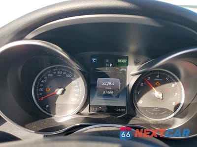 Zdjęcie 9 z 12 samochodu: 2018 MERCEDES-BENZ C 350E VIN:55SWF4HB9JU261649 - miniatura