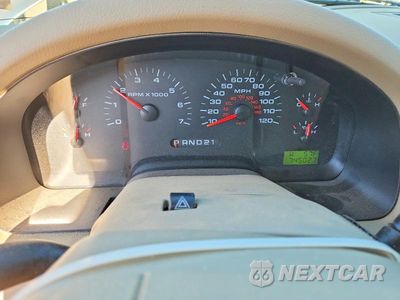 Zdjęcie 9 z 12 samochodu: 2006 FORD F150 VIN:1FTPX12V86KD64964 - miniatura