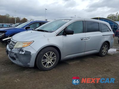 2013 HONDA ODYSSEY EXL 5FNRL5H66DB046928 - główne zdjęcie licytacji z USA - miniatura
