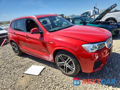Czwarte zdjęcie samochodu z boku: 2016 BMW X3 SDRIVE28I VIN:5UXWZ7C59G0R32447 - miniatura