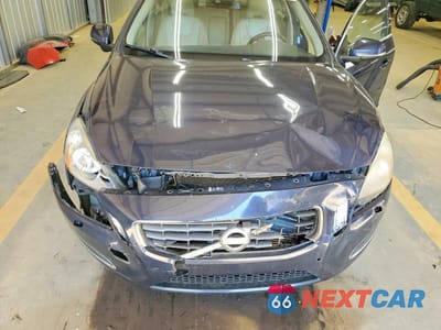 Zdjęcie 11 z 12 samochodu: 2013 VOLVO S60 T5 VIN:YV1612FS7D2180898 - miniatura