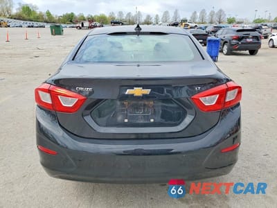 Zdjęcie 6 z 12 samochodu: 2018 CHEVROLET CRUZE LT VIN:1G1BE5SM5J7134544 - miniatura