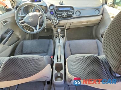 Zdjęcie 8 z 12 samochodu: 2010 HONDA INSIGHT LX VIN:JHMZE2H58AS011174 - miniatura