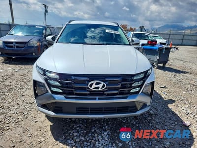 Piąte zdjęcie samochodu w środku: 2025 HYUNDAI TUCSON VIN:3KMJBCDE2SE004869 - miniatura