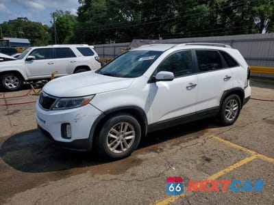 2015 KIA SORENTO LX 5XYKT4A74FG609209 - główne zdjęcie licytacji z USA - miniatura