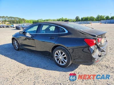 Drugie zdjęcie samochodu z przodu: 2017 CHEVROLET MALIBU LT VIN:1G1ZE5ST1HF234257 - miniatura