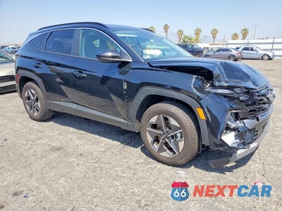 Czwarte zdjęcie samochodu z boku: 2026 HYUNDAI TUCSON SEL VIN:5NMJB3DE1TH678055 - miniatura