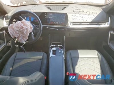 Zdjęcie 8 z 13 samochodu: 2025 BMW X1 XDRIVE28I VIN:WBX73EF07S5220643 - miniatura