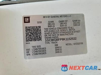 Zdjęcie 13 z 13 samochodu: 2019 CHEVROLET EXPRESS 2500 CARGO DELIVERY VAN VIN:1GCWGBFP8K1152532 - miniatura